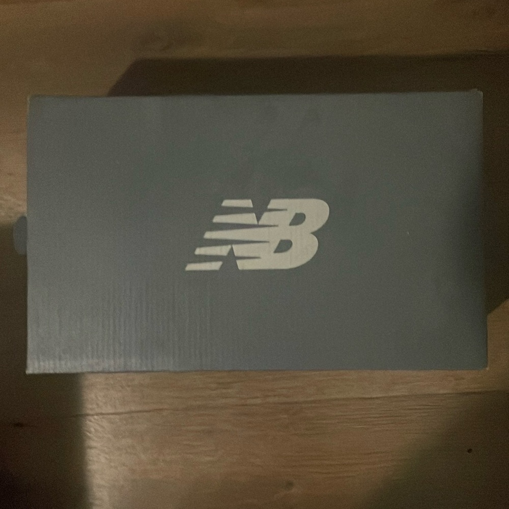 New Balance 237 sneakers